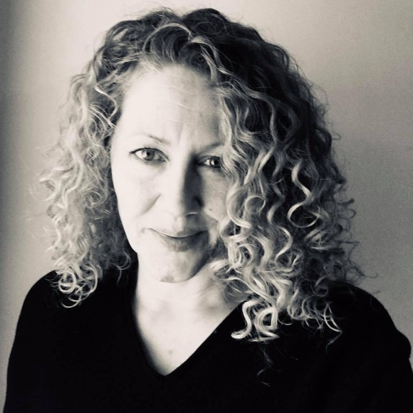 Meet your Posher, Andrea - Picture 1 of 1